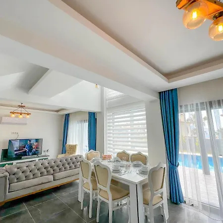 Nokta Park K 4+1 Villa, Oezel Havuzlu * 페티예